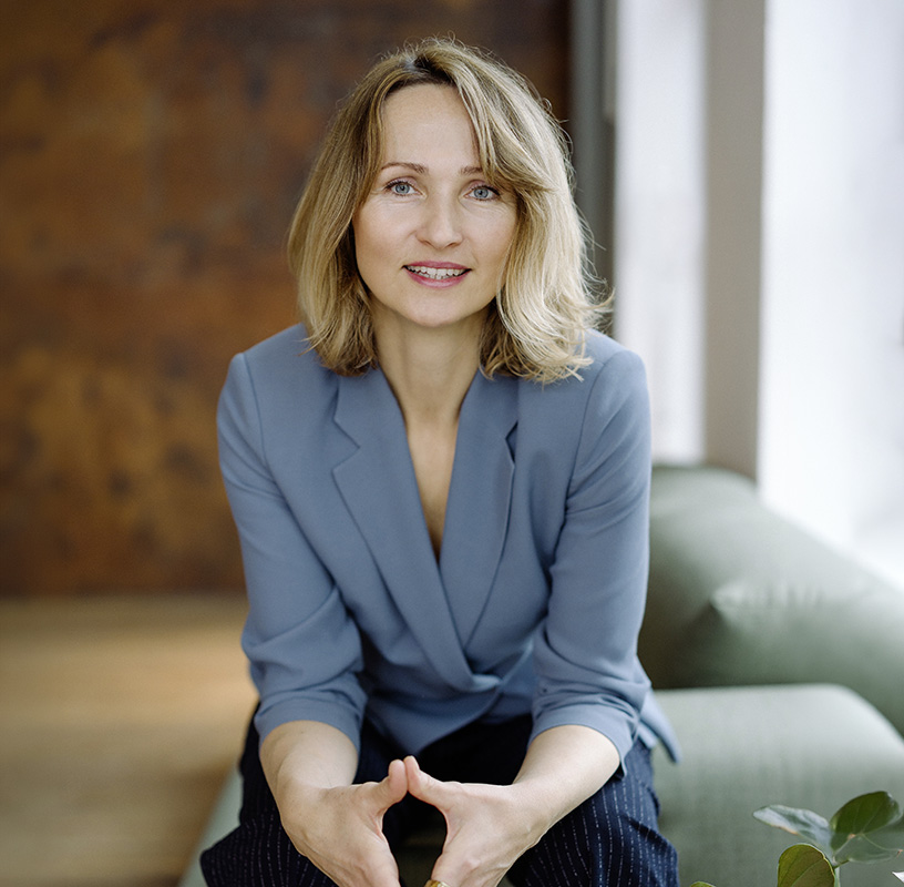 Frauen zusammenbringen